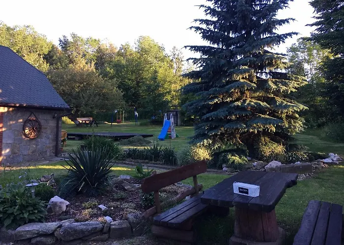 ゲストハウス Iwenica 3*