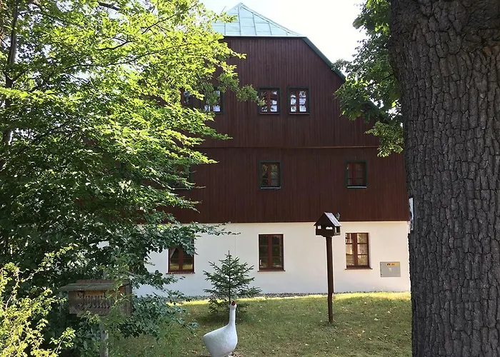 Iwenica ゲストハウス 3*